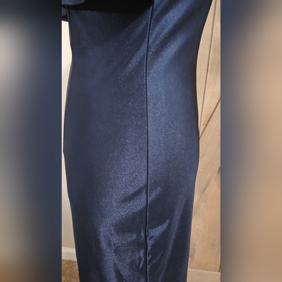 RARE LONDON Lurex Sheen Bodycon Midi Dress Sleeveless In Navy. Size 4 - Picture 9 of 13